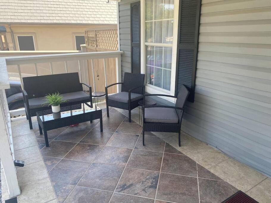 StockYards-BBobs-4mins! GrayLee House.4-Bedrooms House in Fort Worth