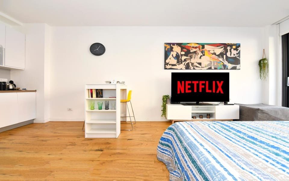 [Navigli-Tortona]Ampio Monolocale, Garage Gratuito Apartment in Milan
