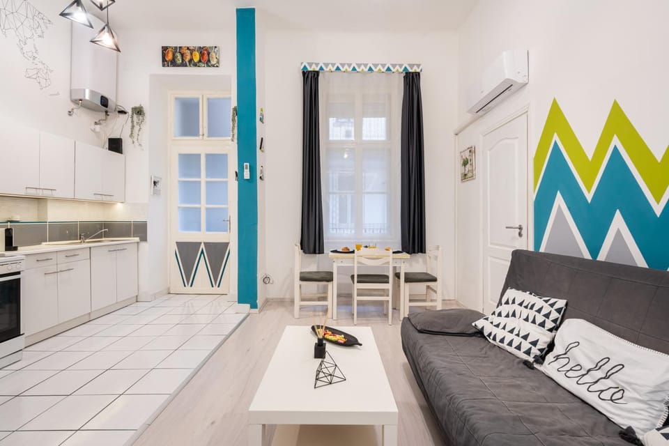 Kitchen or kitchenette, Living room, Dining area, locker, kitchen, air conditioner, air conditioner