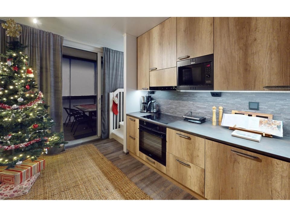 Holiday Home Röllimetsä d 11 by Interhome House in Lapland