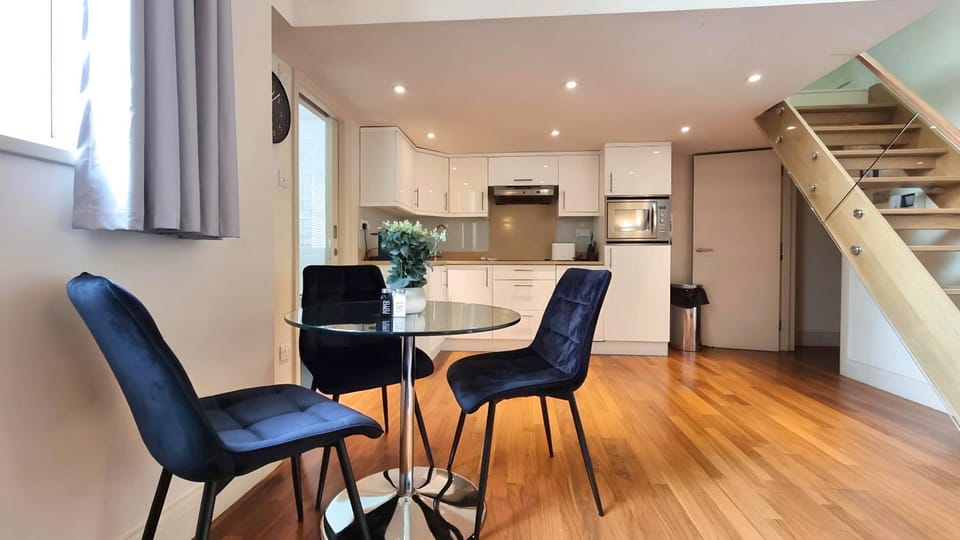 Notting Hill - The One One One! -6- Apartment in City of Westminster