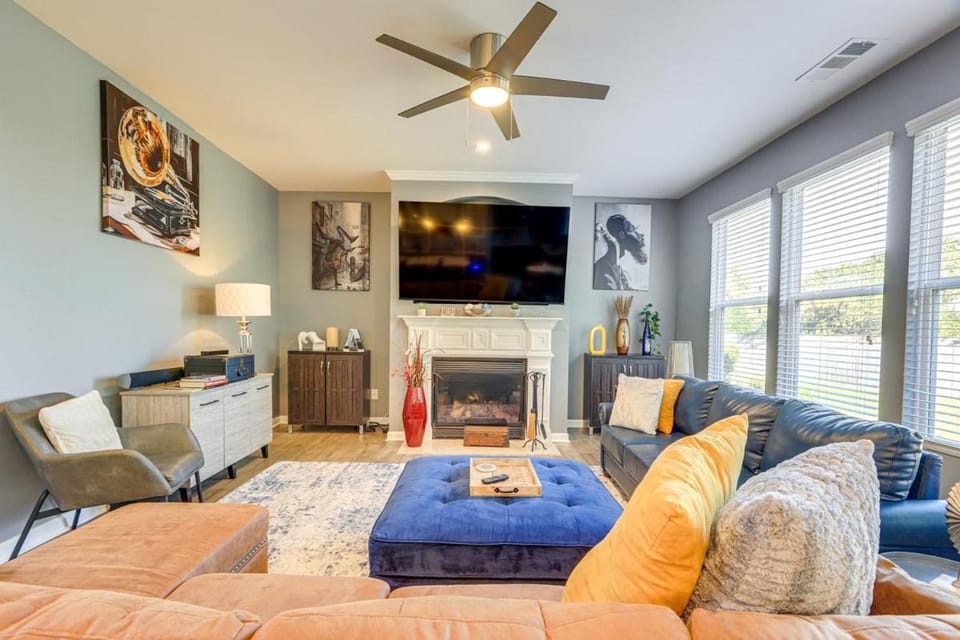 Airport Home House in Union City