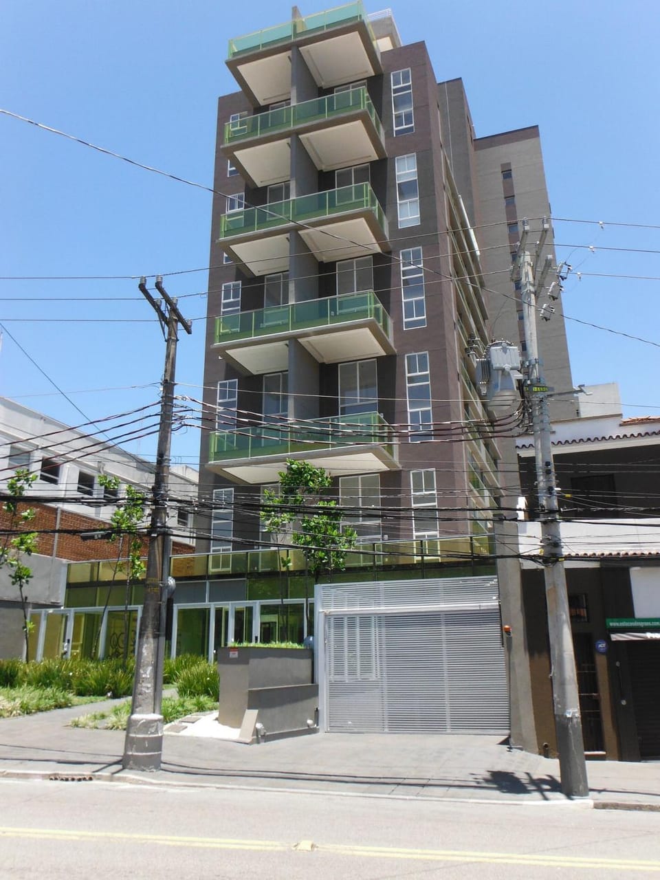 Facade/entrance