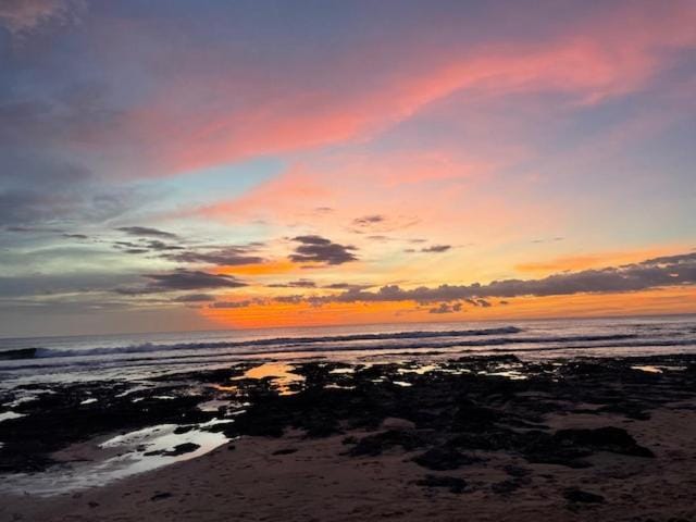 Spacious & serene with partial ocean & jungle view Apartment hotel in Tamarindo