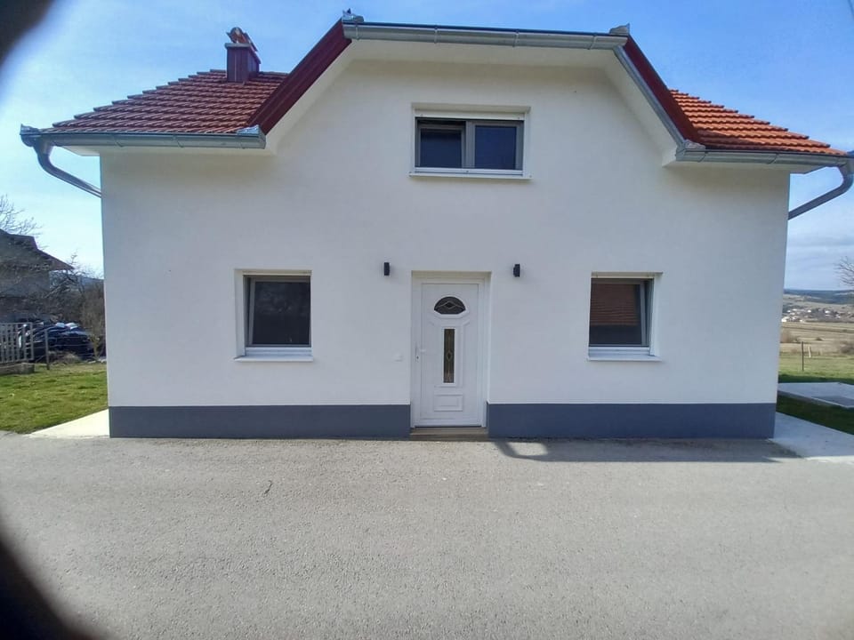 Property building, Day, children, children, Facility for disabled guests