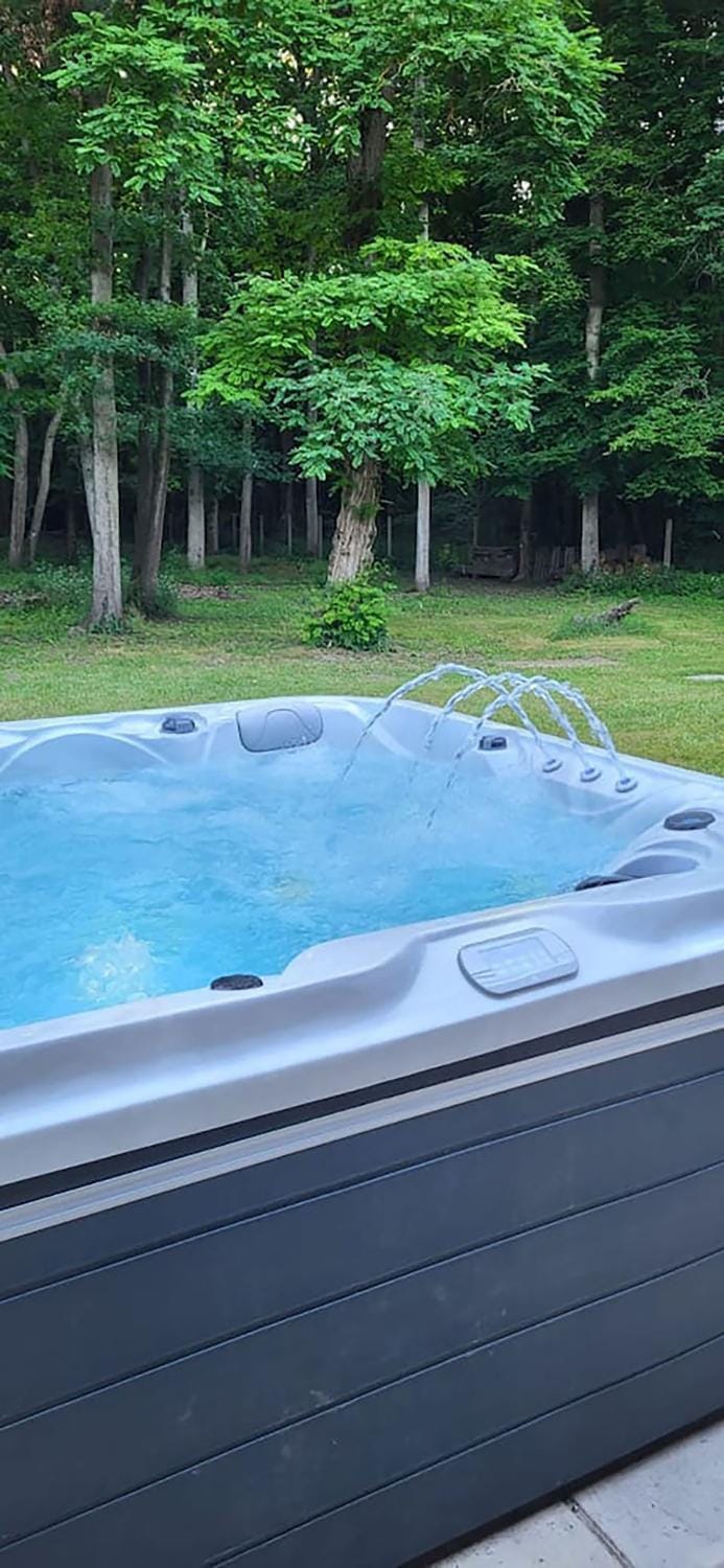 Hot Tub, Pool view, Swimming pool