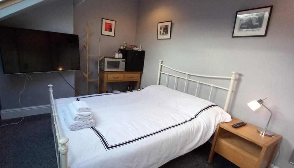 TV and multimedia, Bedroom