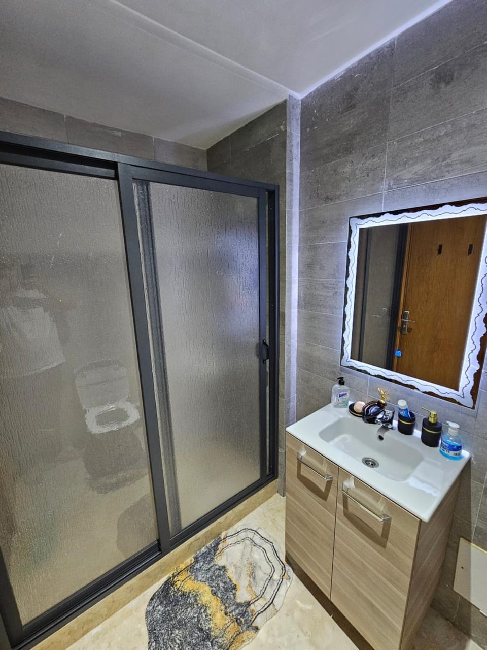 Shower, Toilet, Bathroom
