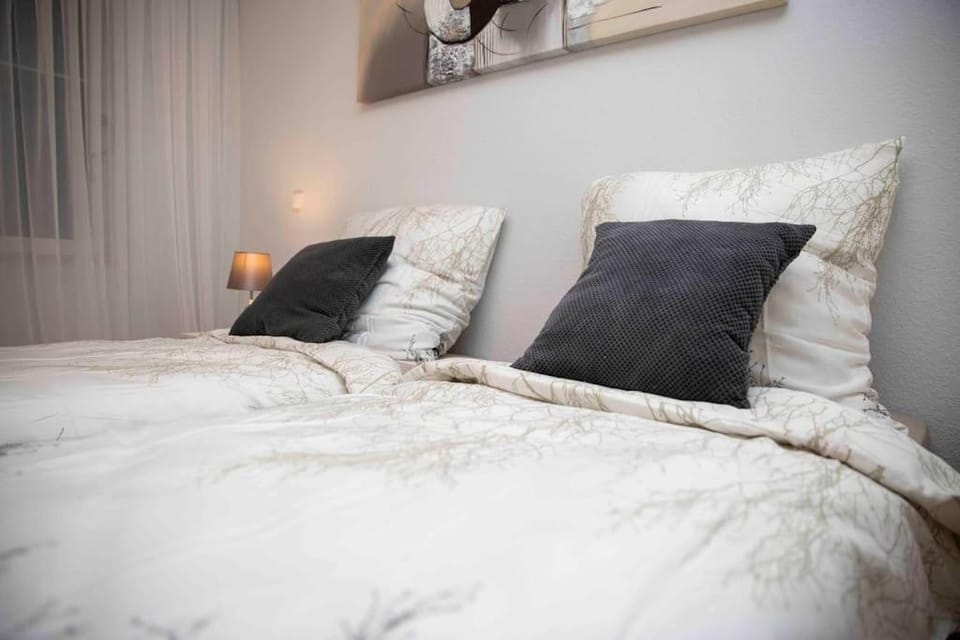 Comfort Apartment Netflix PS4 Parking Apartment in Hesse