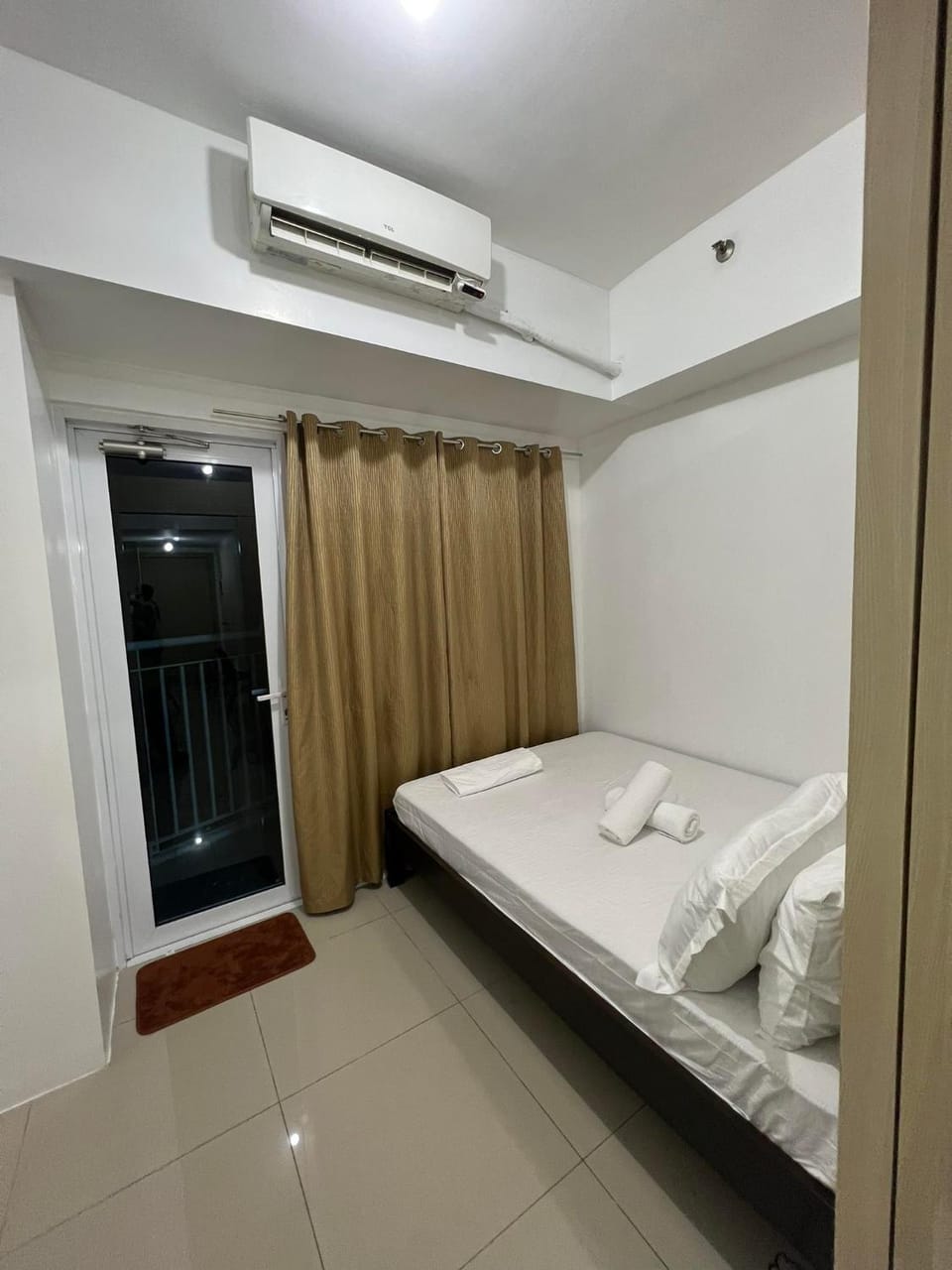 Condo unit Apartment in Makati