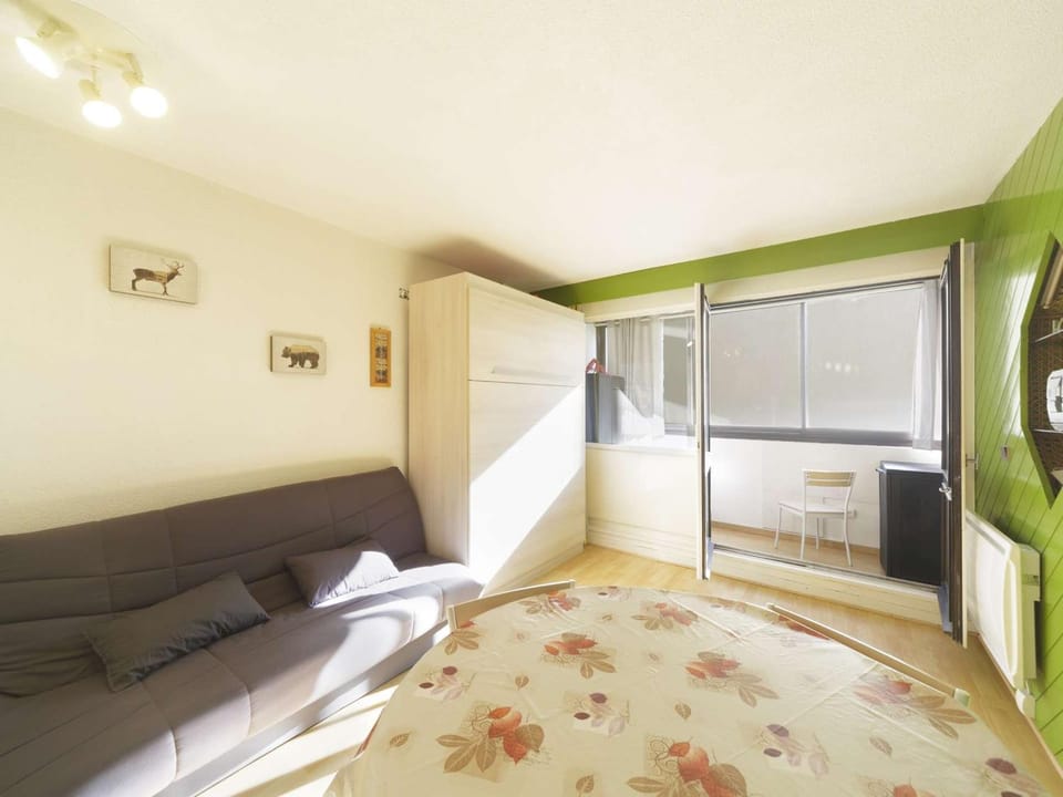 Appartement spacieux 6 personnes à Gourette - FR-1-400-127 Apartment in Nouvelle-Aquitaine