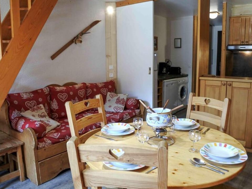 Morzine: Studio mezzanine cosy pour 6 pers, centre-ville - FR-1-524-127 Apartment in Montriond