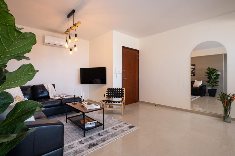 Zest City Residence by Nomads Apartment in Paphos