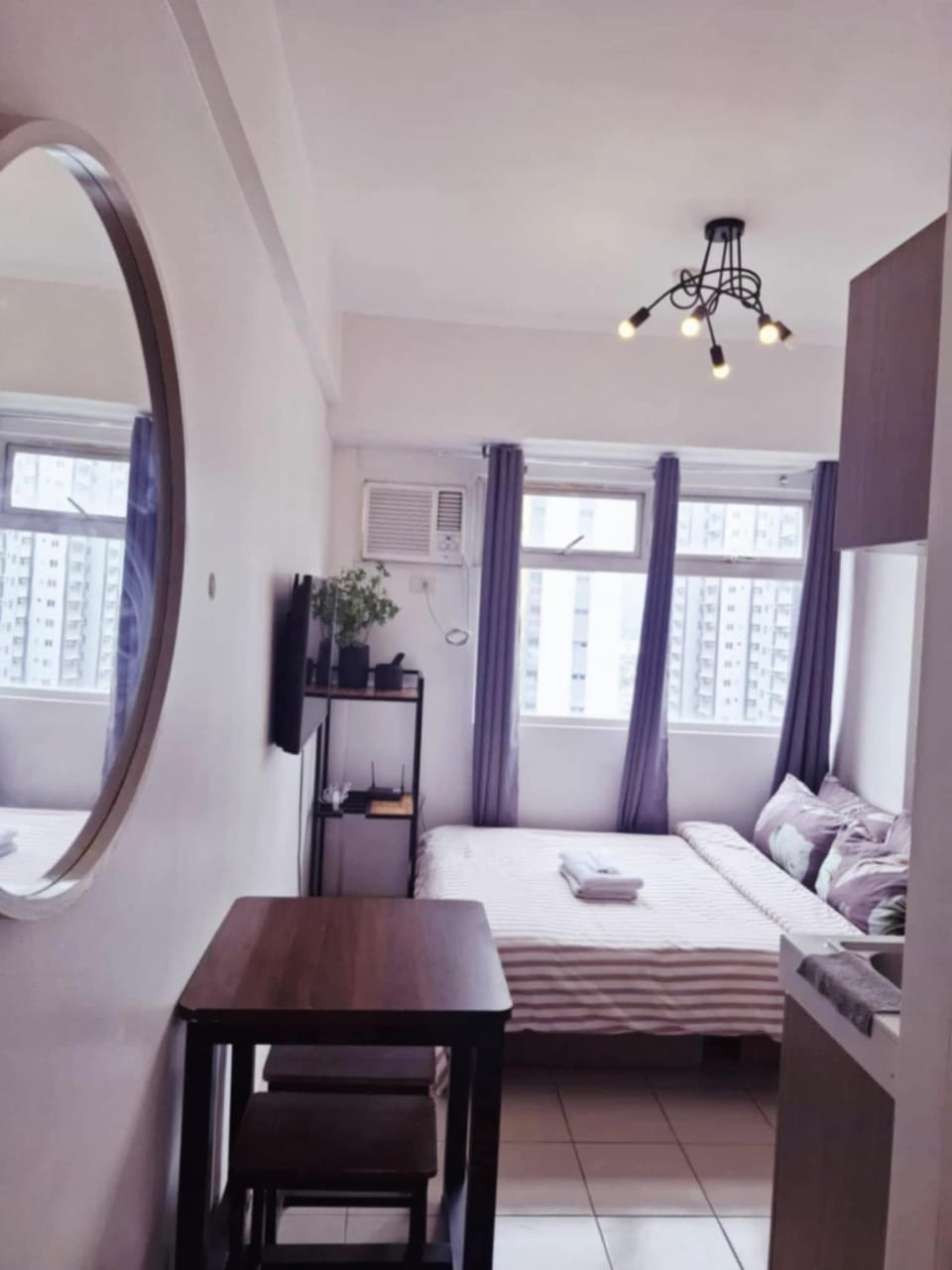 Urban Deca Tower Edsa Mandaluyong Staycation Condotel Apartment hotel in Mandaluyong