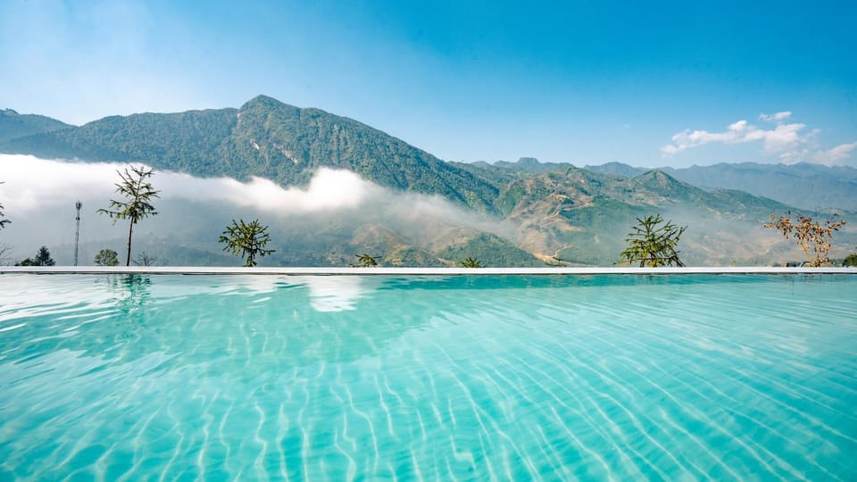 Pool view, Swimming pool