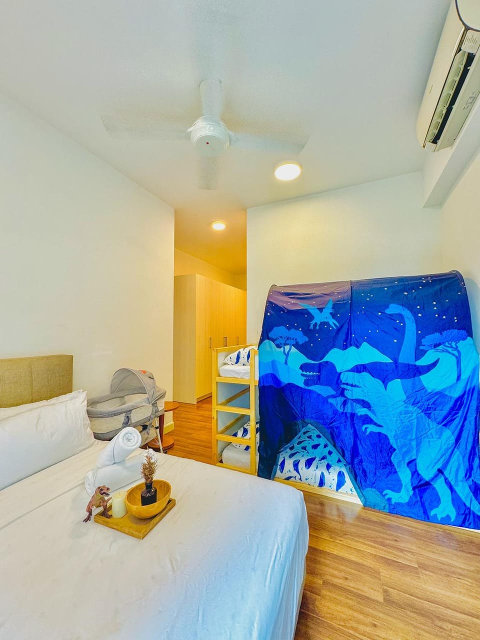 Toilet, Bed, Photo of the whole room, Bedroom, cot, bunk bed, fireplace, heating, towels, wardrobe, air conditioner