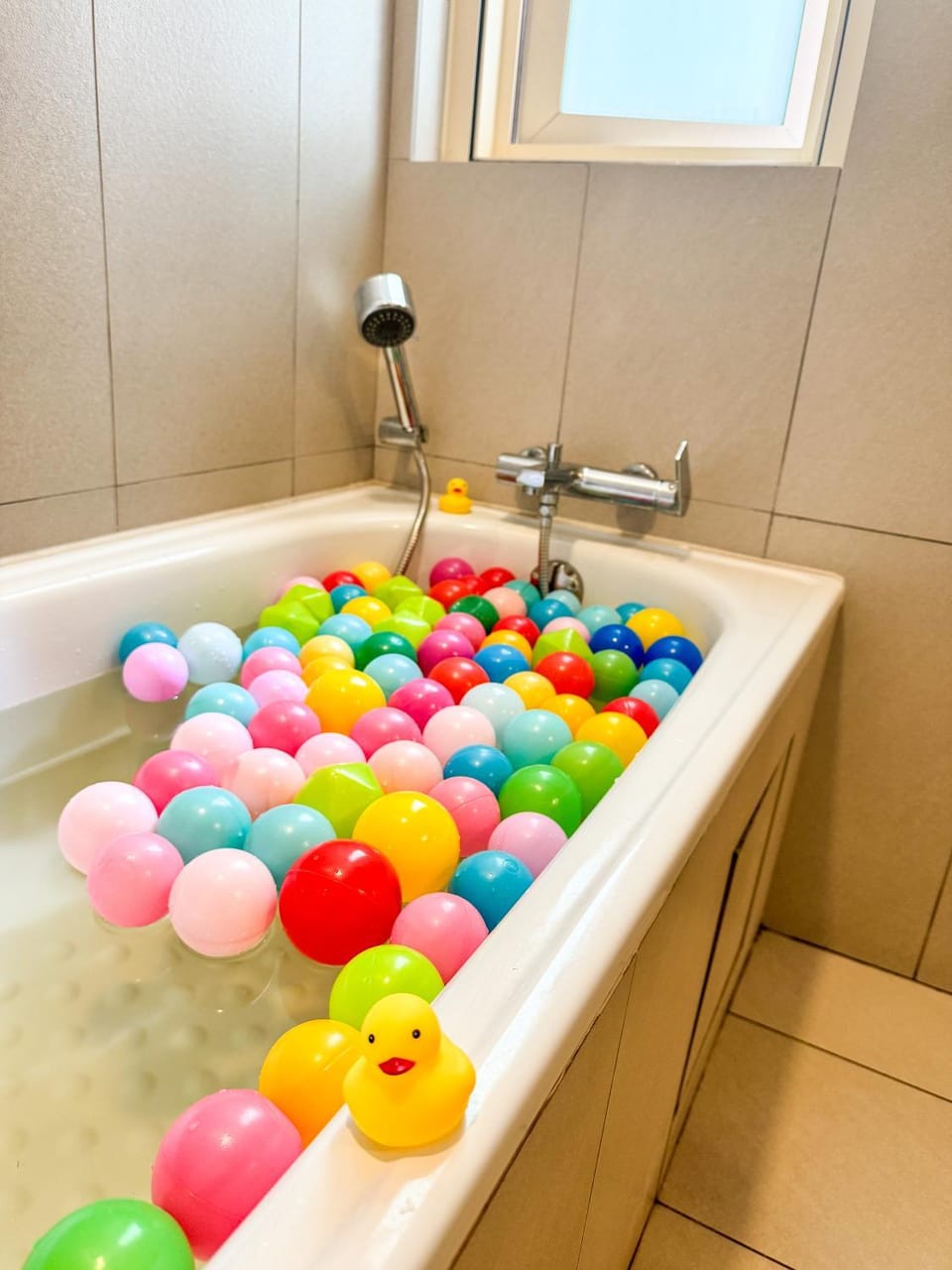 Shower, Hot Tub, Bathroom, Bath