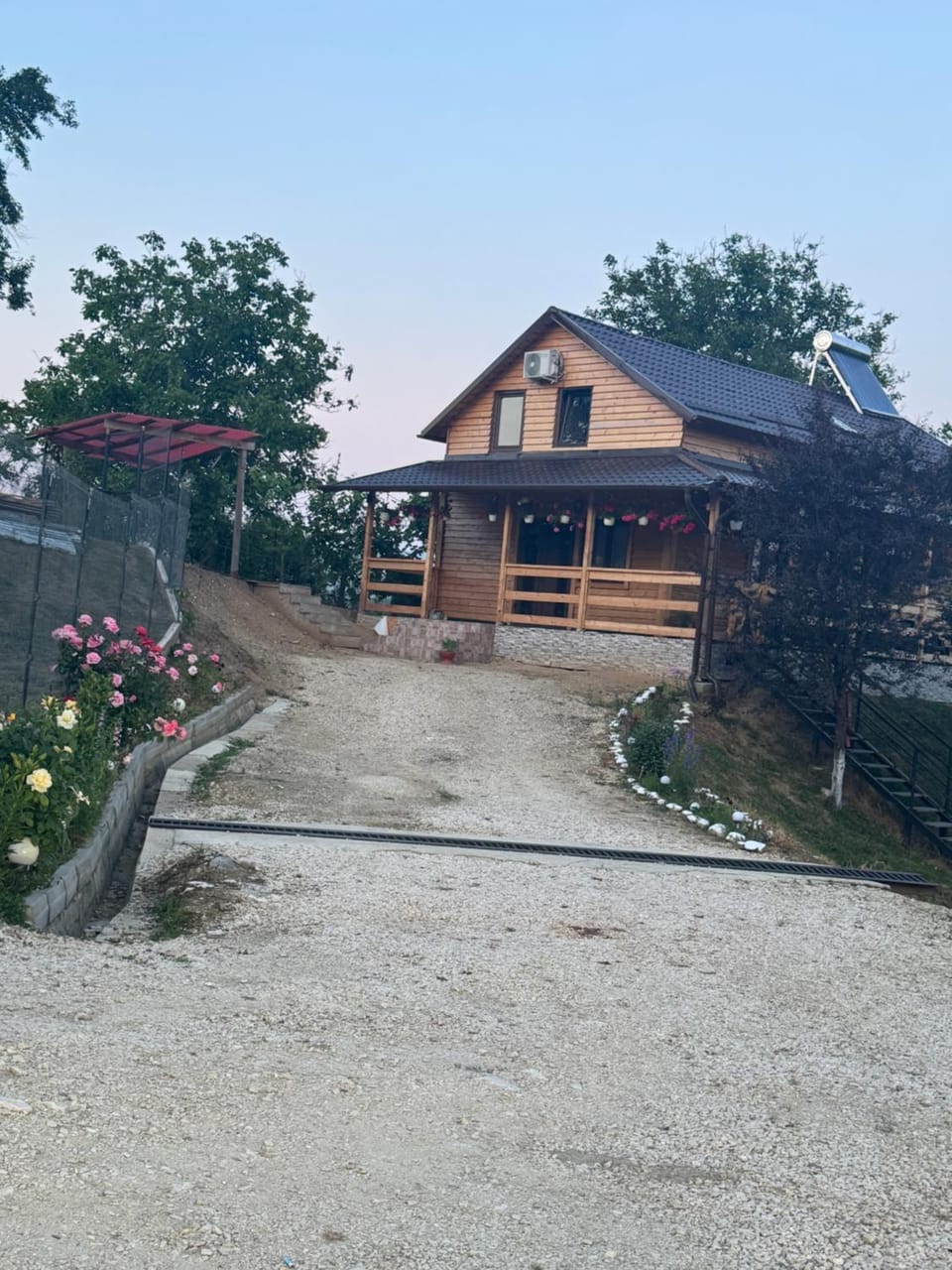 Cabana Șerban Country House in Romania
