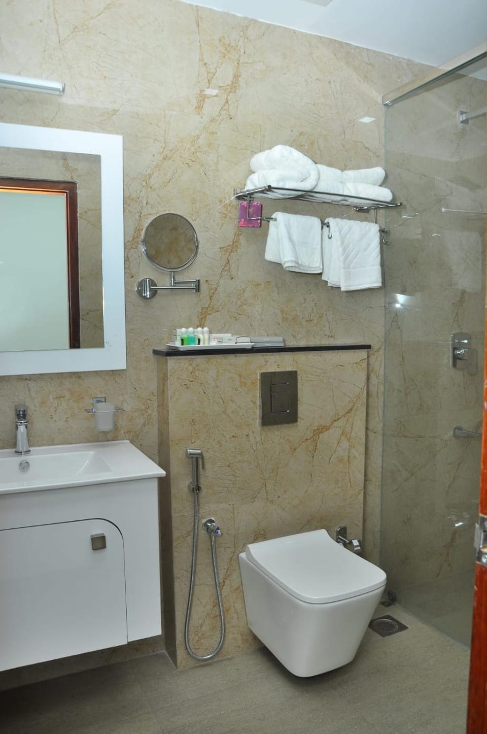 Kallada Mamatha Motels Hotel in Kerala