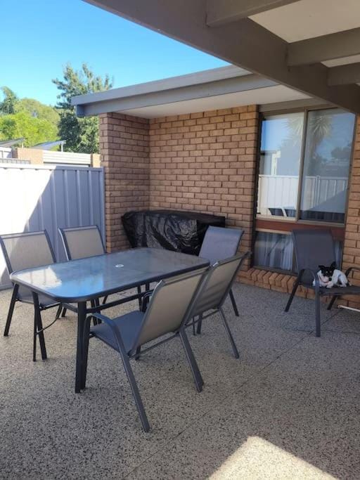 The Sturt Stay Apartment in Mulwala
