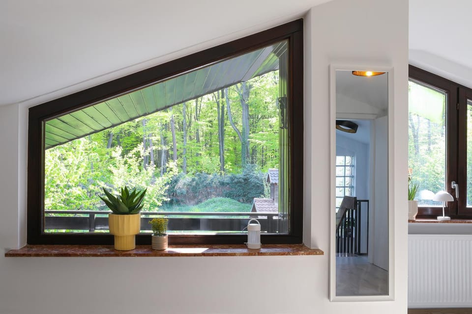 Bedroom, Garden view