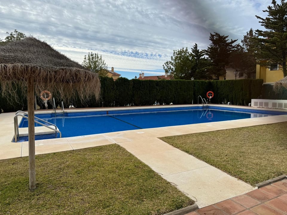 Nuestro Atico con vistas al Mar Terraza, Piscina y Parking Apartment in Axarquía