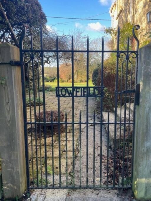 Beautiful Character Cottage in the Country House in West Oxfordshire District
