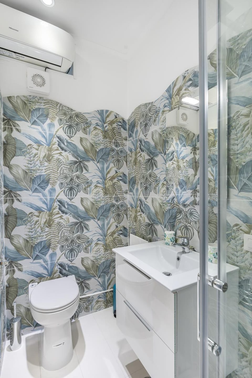 Toilet, Bathroom