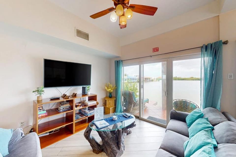 Suite H103 @ Mara Laguna House in Corozal District