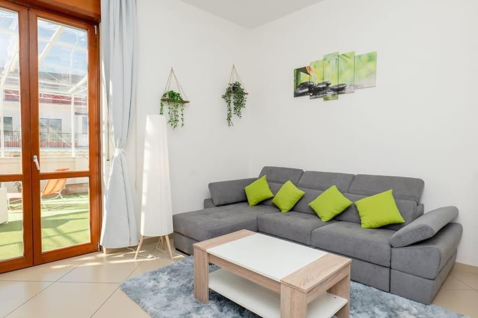 [Attico Fronte Mare-Centro] Apartment in Salerno