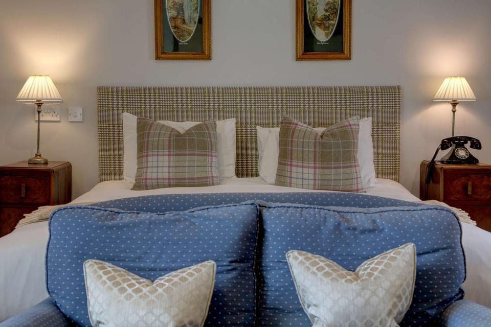 Photo of the whole room, On site