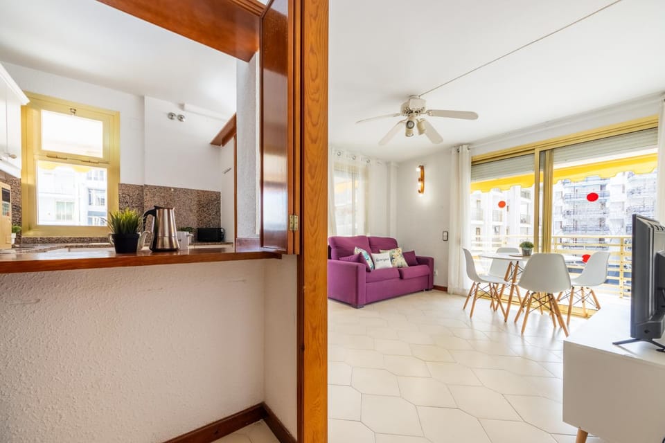 Kitchen or kitchenette, Living room, Dining area
