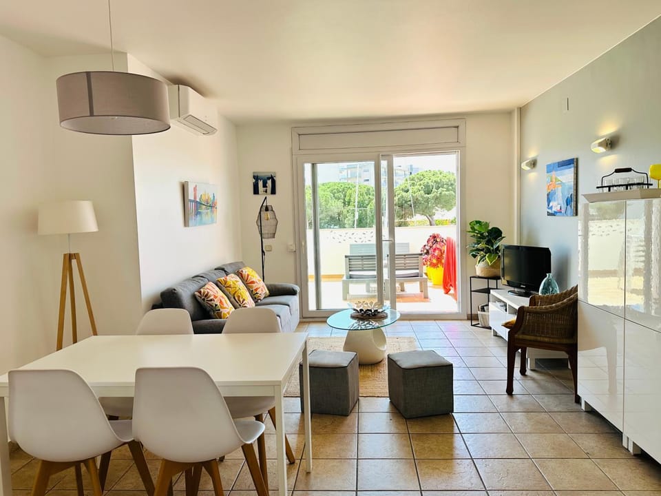 GLOBAL IMMO 3365 VIGATA Apartment in Roses