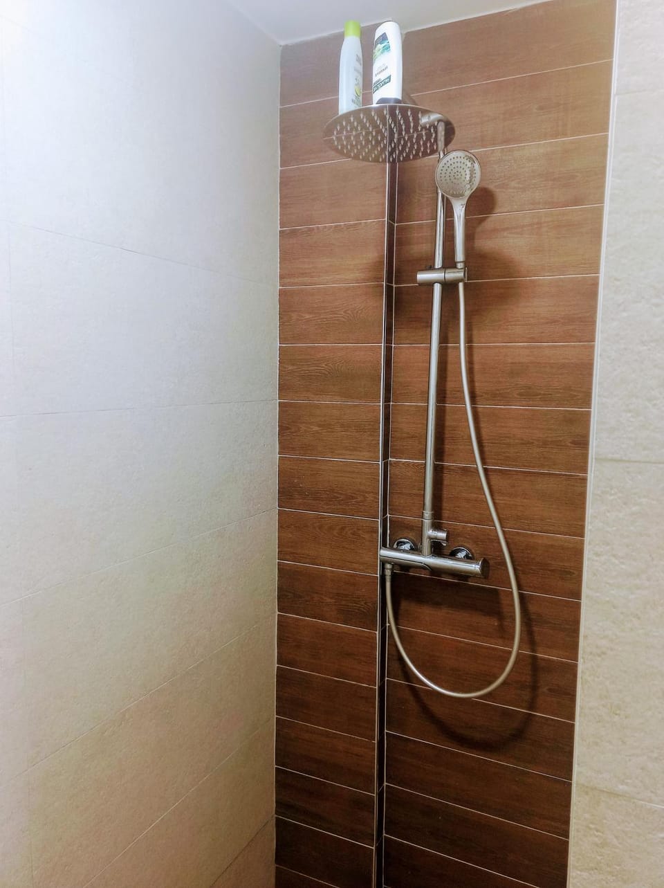 Premium apartment with private Parking, Pool with Adriatic view Apartment in Kotor Municipality