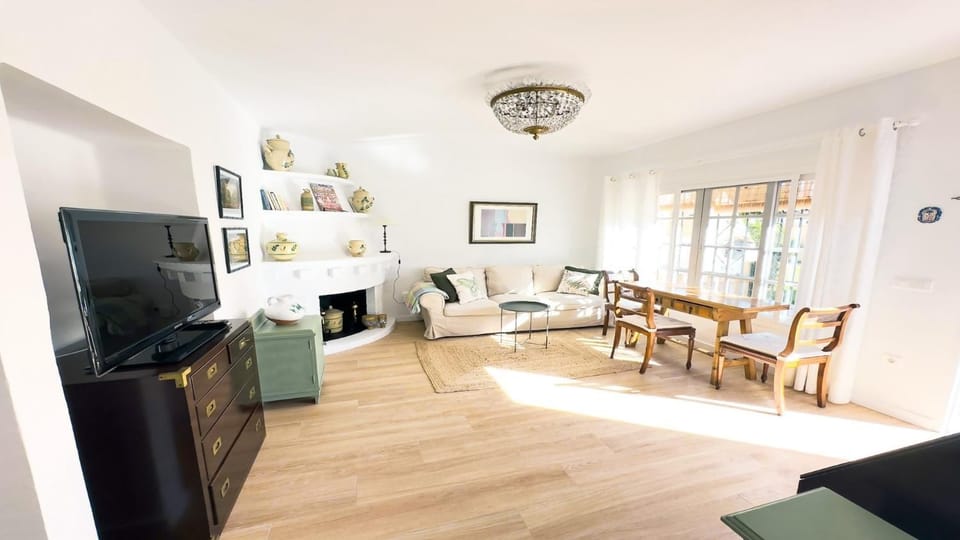 Vivienda con encanto Goya Nº4. House in Torremolinos