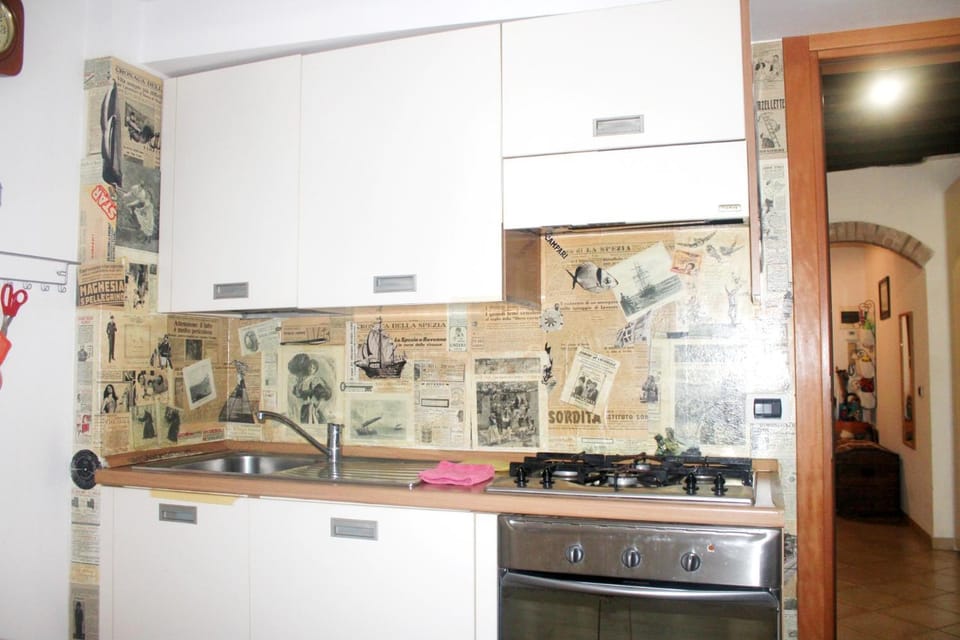 Kitchen or kitchenette, dishwasher, pet friendly, stove