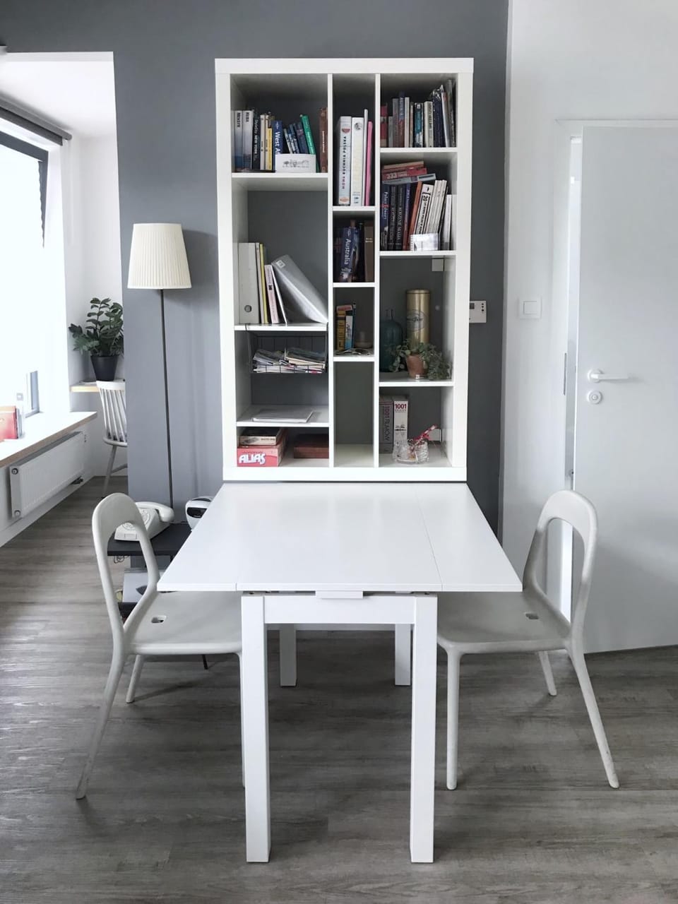 Library, Dining area