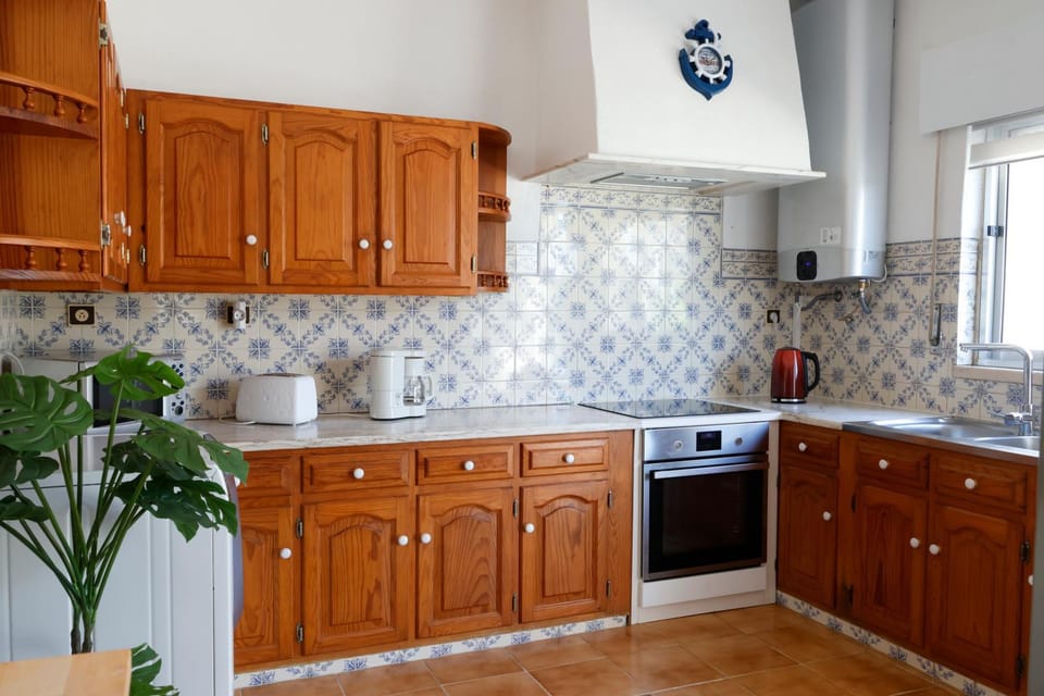 Kitchen or kitchenette, minibar, pet friendly, stove, toaster