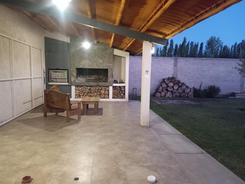 Patio, BBQ facilities, Garden, Seating area, Dining area, Internal: Not applicable to any particular room