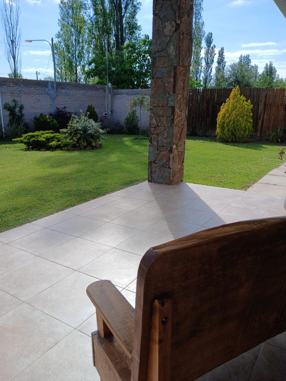 Patio, Spring, Day, Garden, Living room, Seating area, Garden view