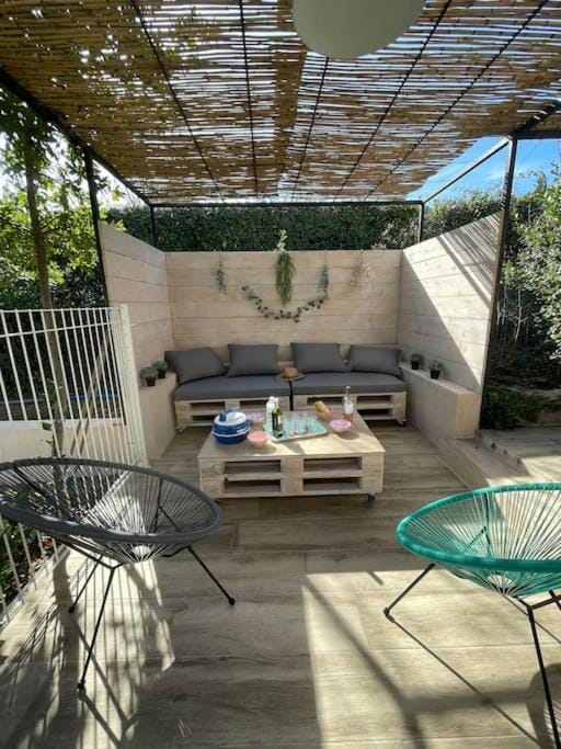 Havre de paix en Provence : maison avec piscine Villa in Salernes