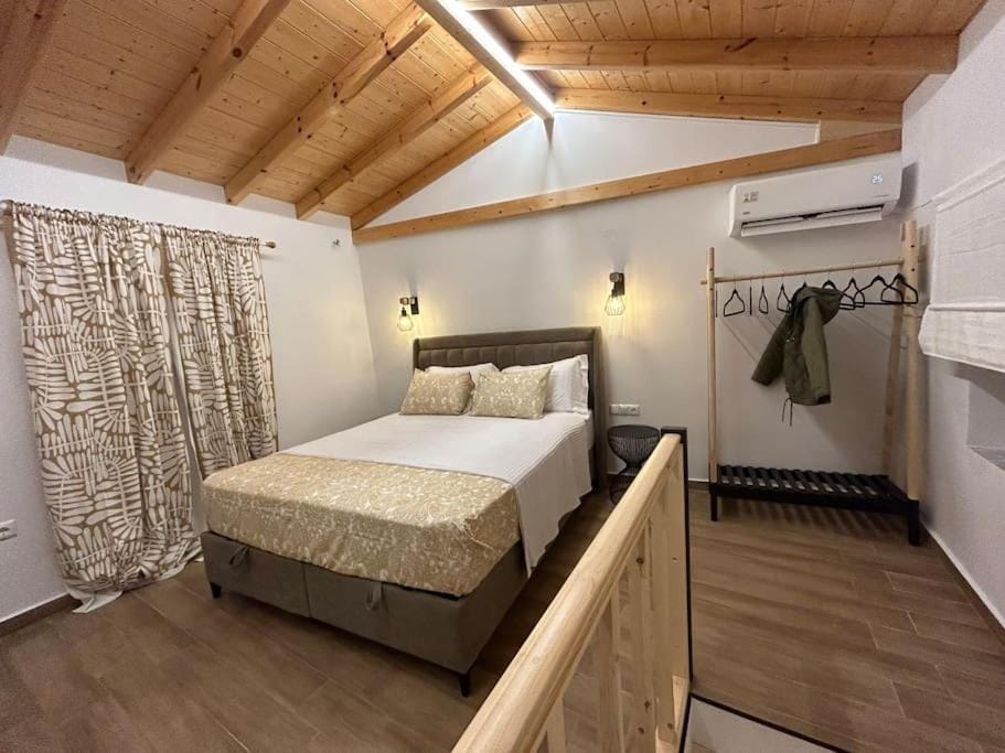 Statha’s Home Apartment in Peloponnese Region