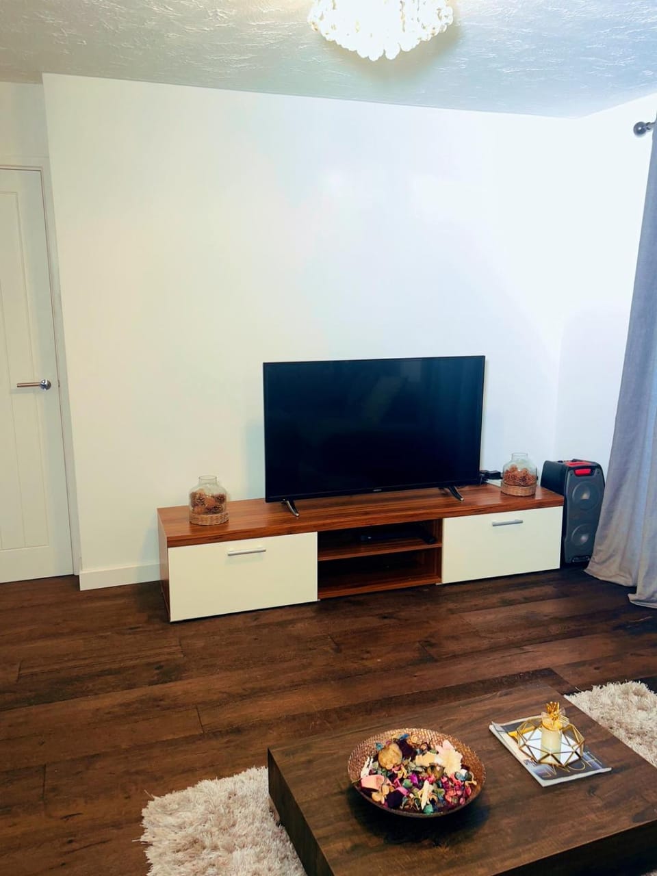 Communal lounge/ TV room, TV and multimedia