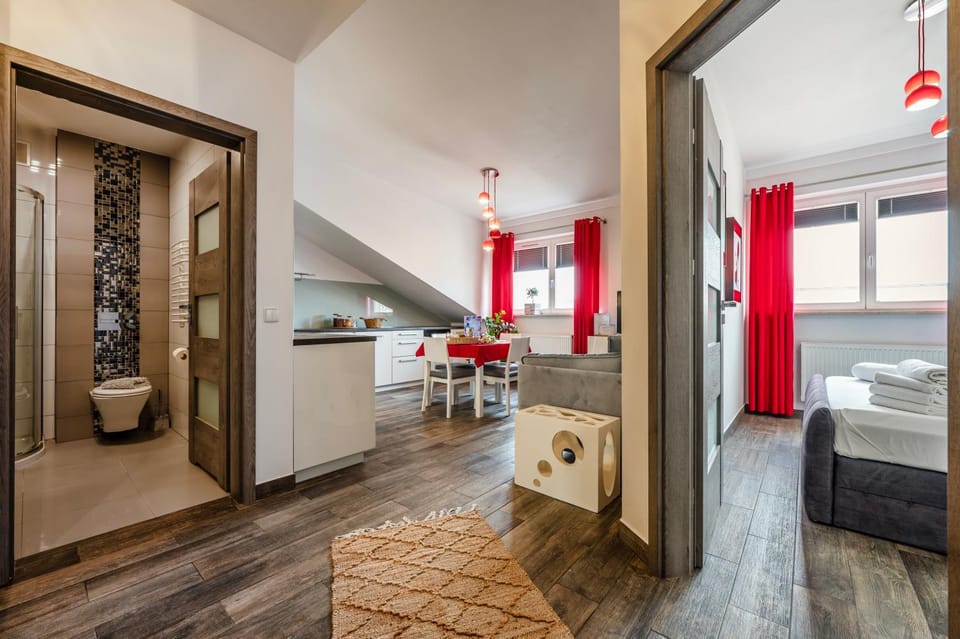 Living room, Seating area, Dining area, Bedroom