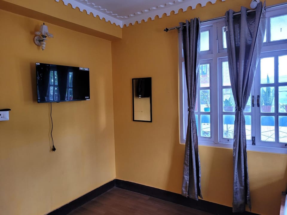 bhardwaj hotel Hotel in West Bengal