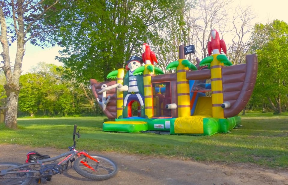 Day, Children play ground