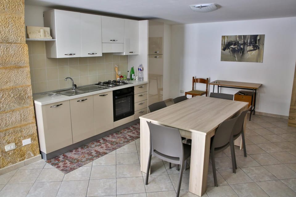 Holiday Home Castle Salemi - Casa Vacanze House in Sicily