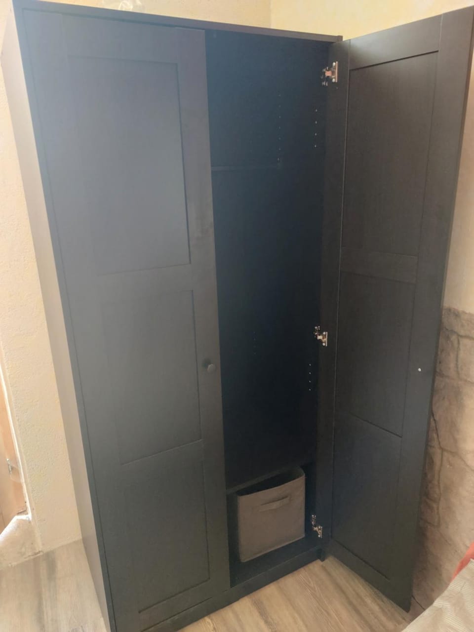 wardrobe