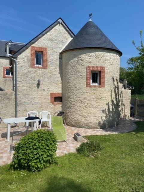 La Tour d'Aure Apartment in Normandy