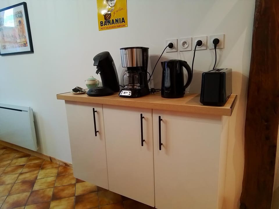 Coffee/tea facilities